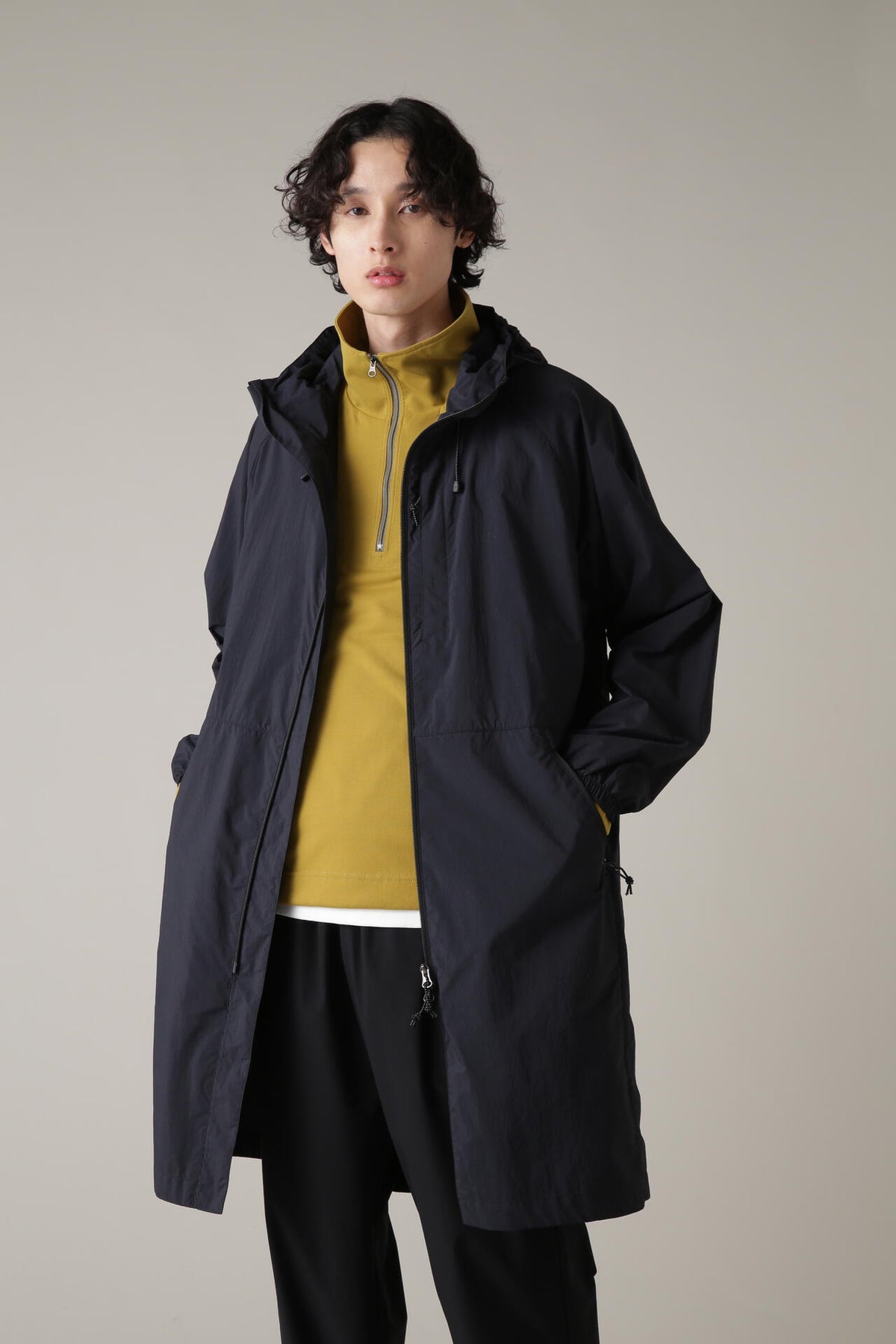 LIGHTWEIGHT NYLON POPLIN