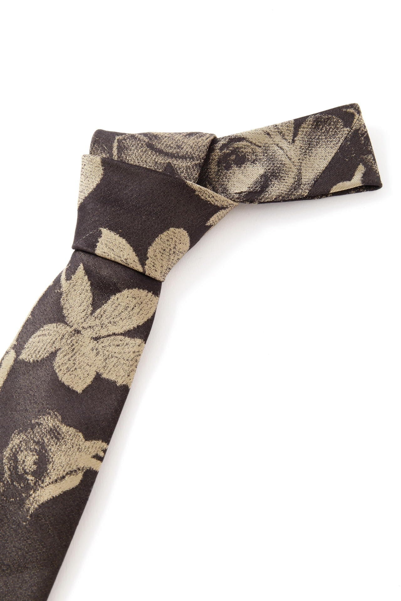 TWO TONE ROSE TIE