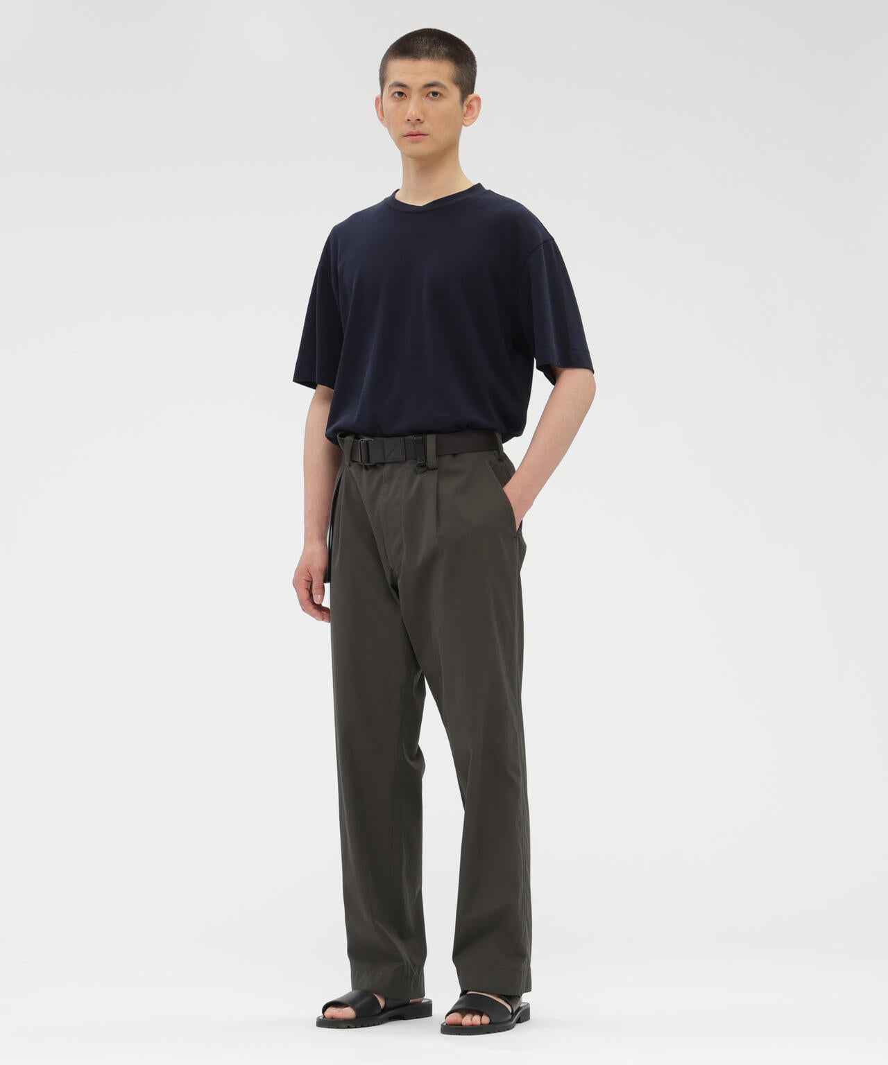 FINE COTTON PLAINWEAVE TROUSERS