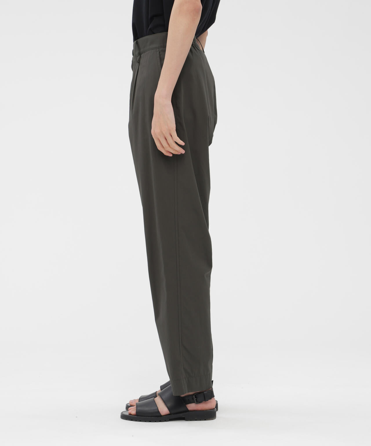 FINE COTTON PLAINWEAVE TROUSERS