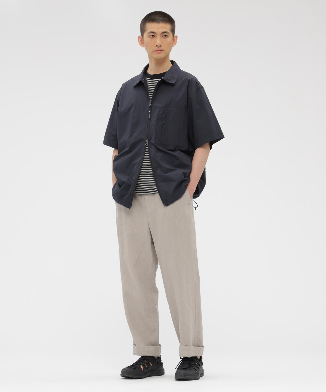 身長185cm 　B84 W66cm H91cm 着用サイズ：L