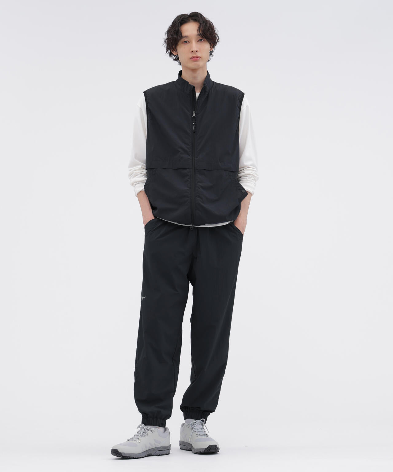 RECYCLED NYLON LIGHTWEIGHT RIP STOP TROUSERS