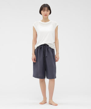 身長168cm　B76 W58 H86 着用サイズ：F