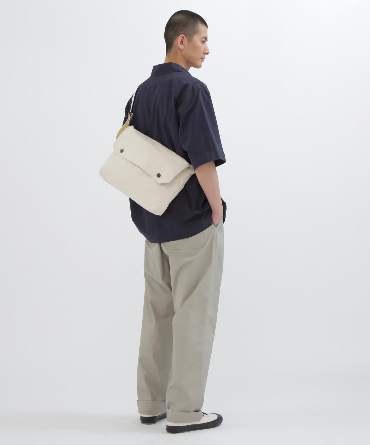 COTTON CANVAS
