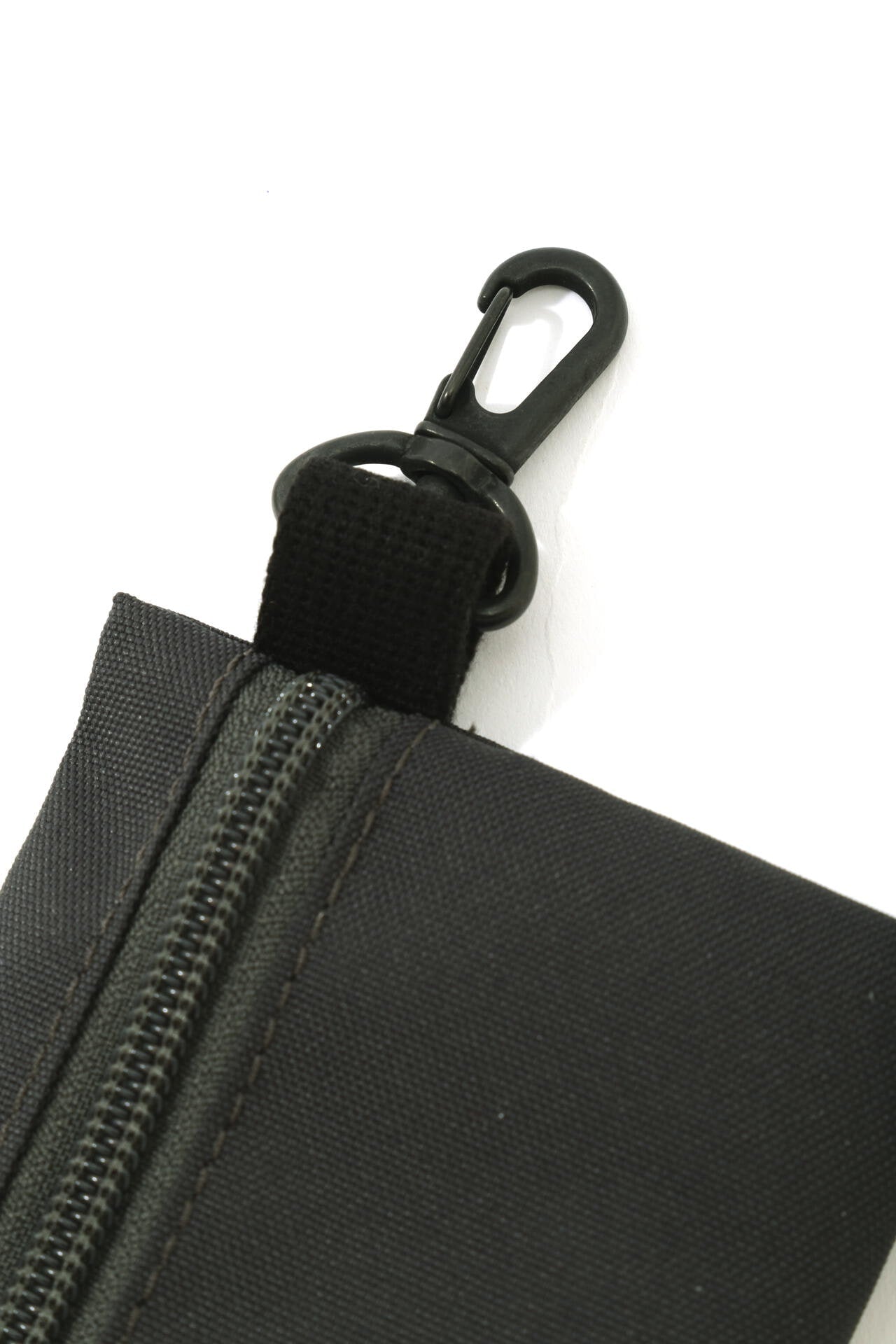 POLYESTER CANVAS
