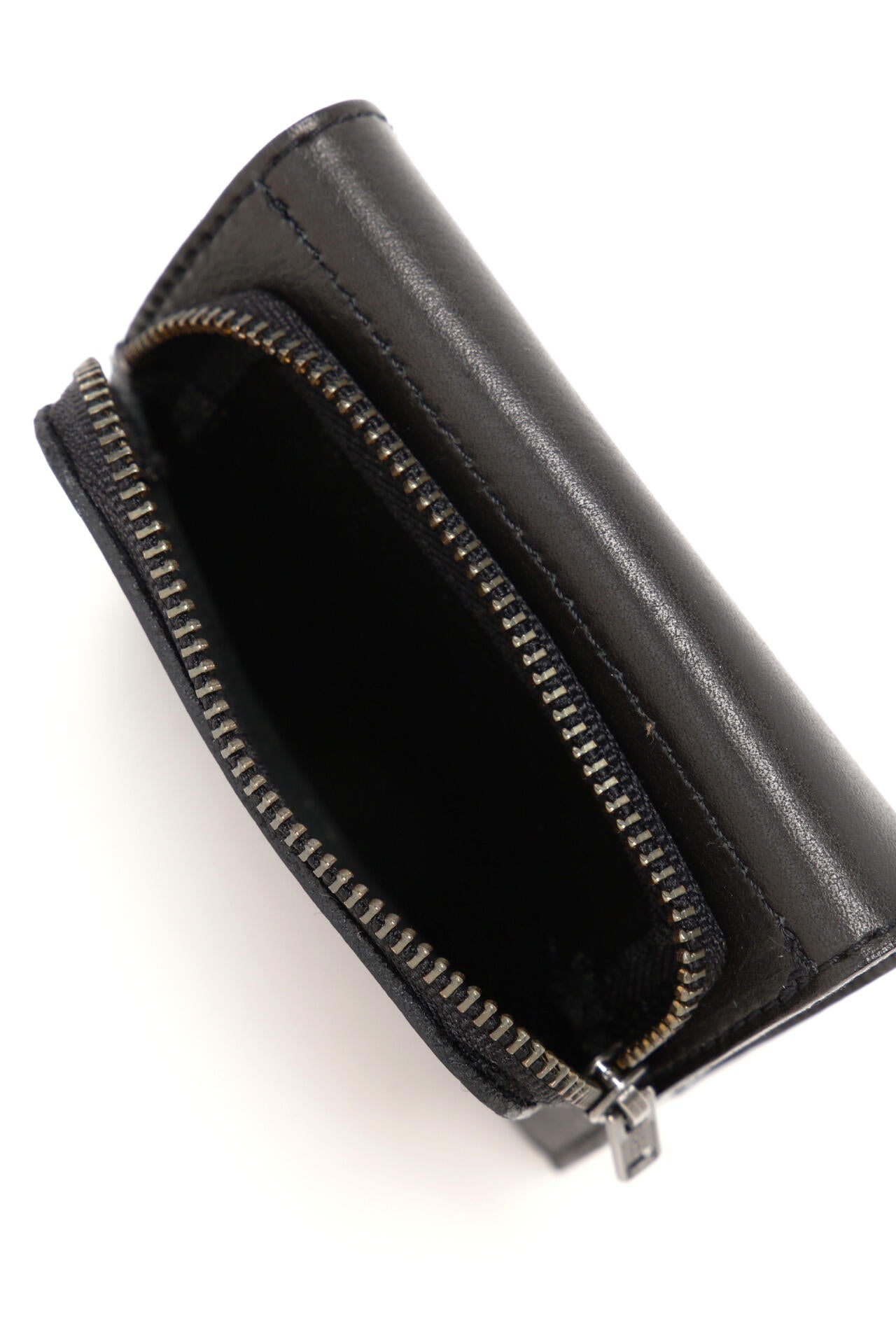 BASIC LEATHER