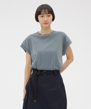 身長168cm　B76 W58 H86 着用サイズ：II