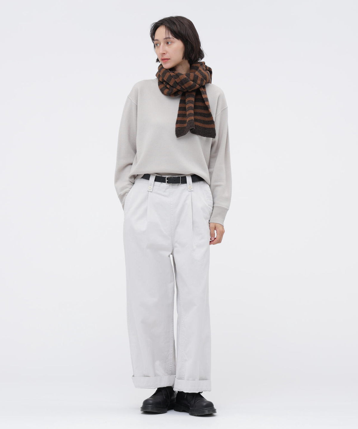 FELTED ROUGH WOOL KNITWEAR