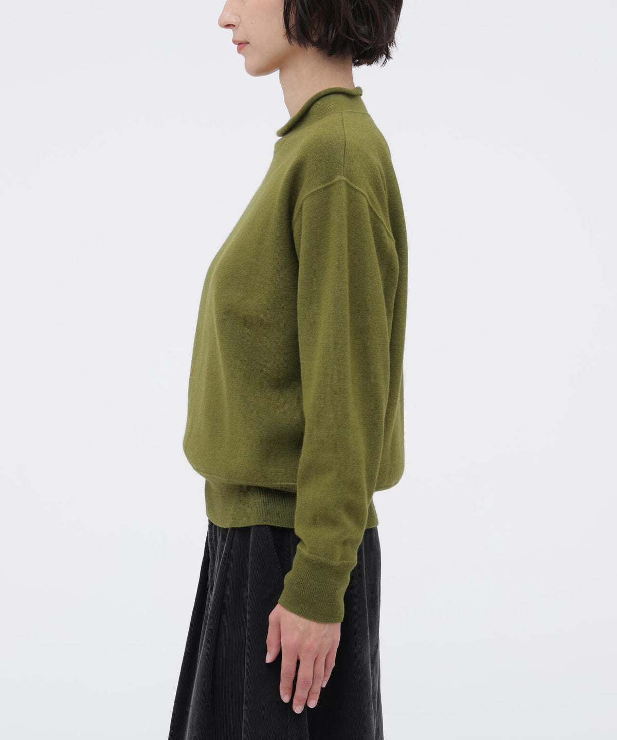 FELTED ROUGH WOOL KNITWEAR