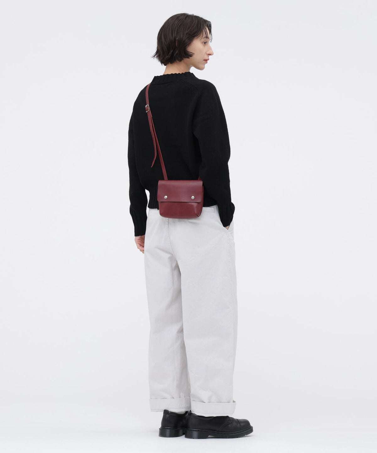 TOUGH LEATHER SHOULDER BAG