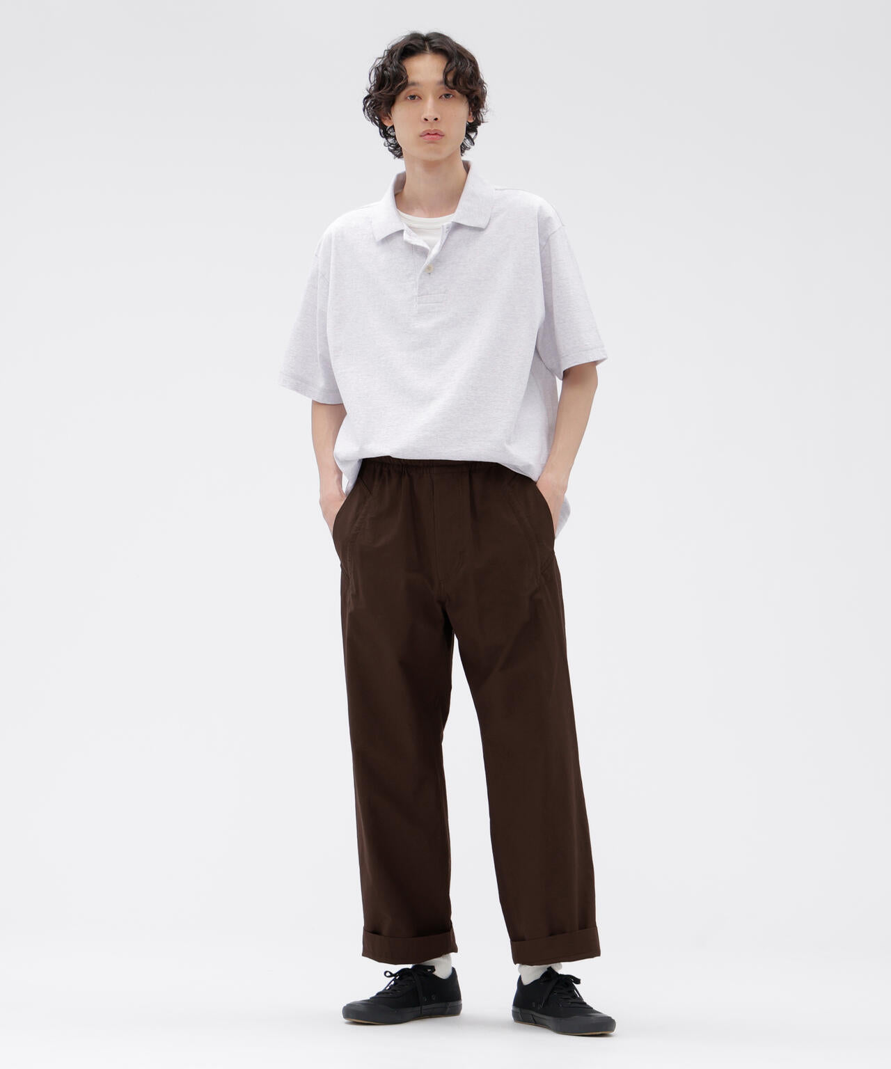 身長185cm 　B84 W66cm H91cm 着用サイズ：L