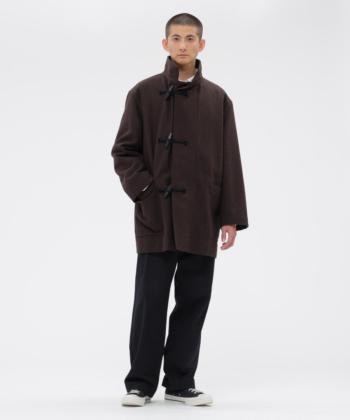 身長184cm  B90 W68 H90 着用サイズ：L