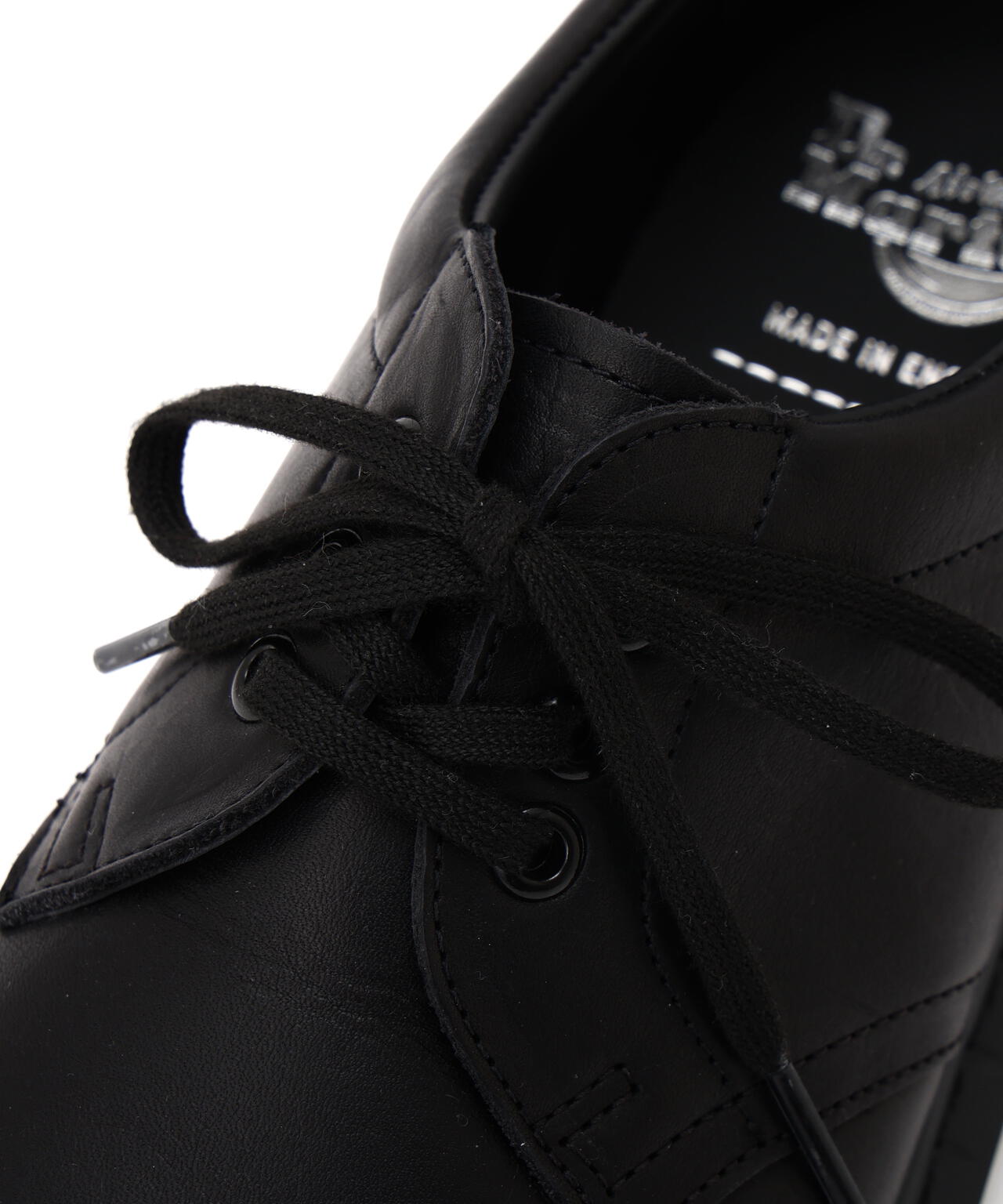 MEN DR. MARTENS FOR MHL. GRAINED OILED LEATHER