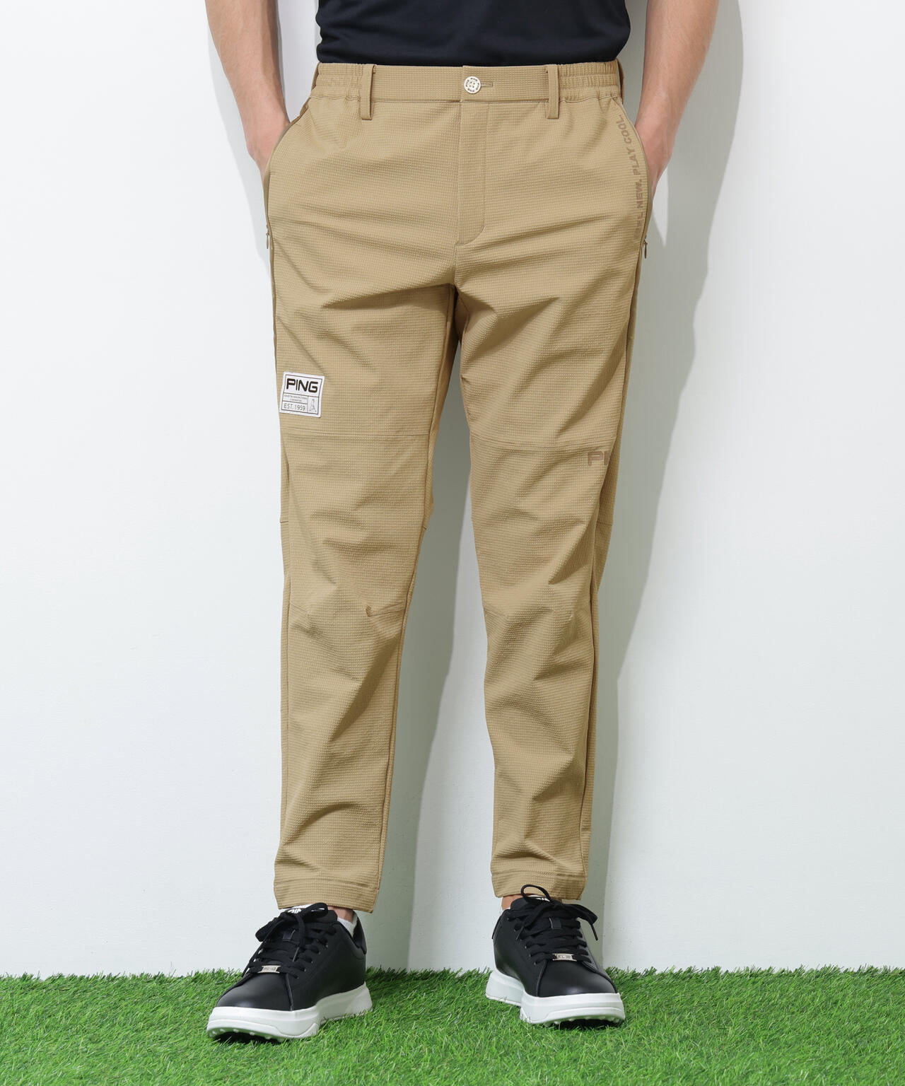 【PING APPAREL】全方向ストレッチ緯二重テーパードパンツ ＜GOLD＞ (MENS)