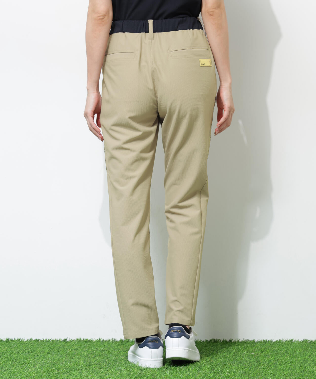 【PING APPAREL】【UVカット・透け防止・ストレッチ】ドビーテーパードパンツ ＜GOLD＞ (LADIES)