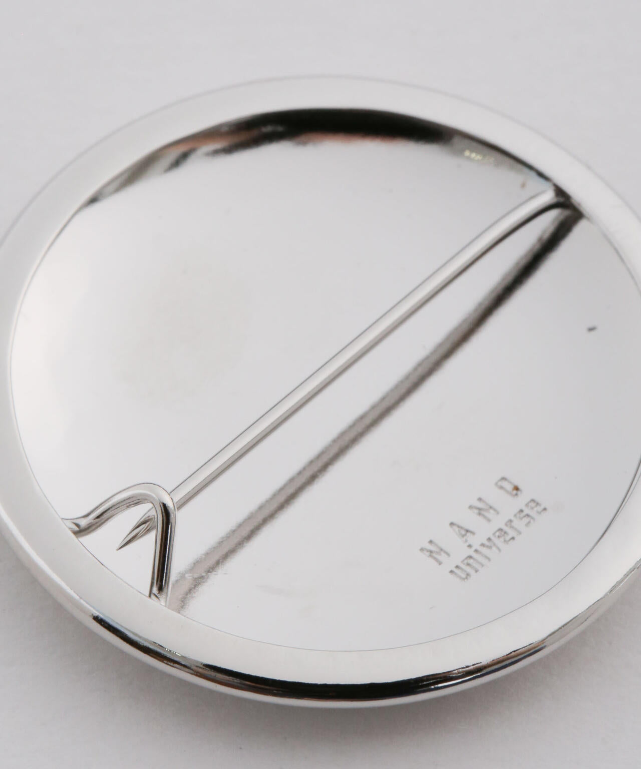 LB.03/｢NU jewelry｣イニシャルNUJシルバーバッジ