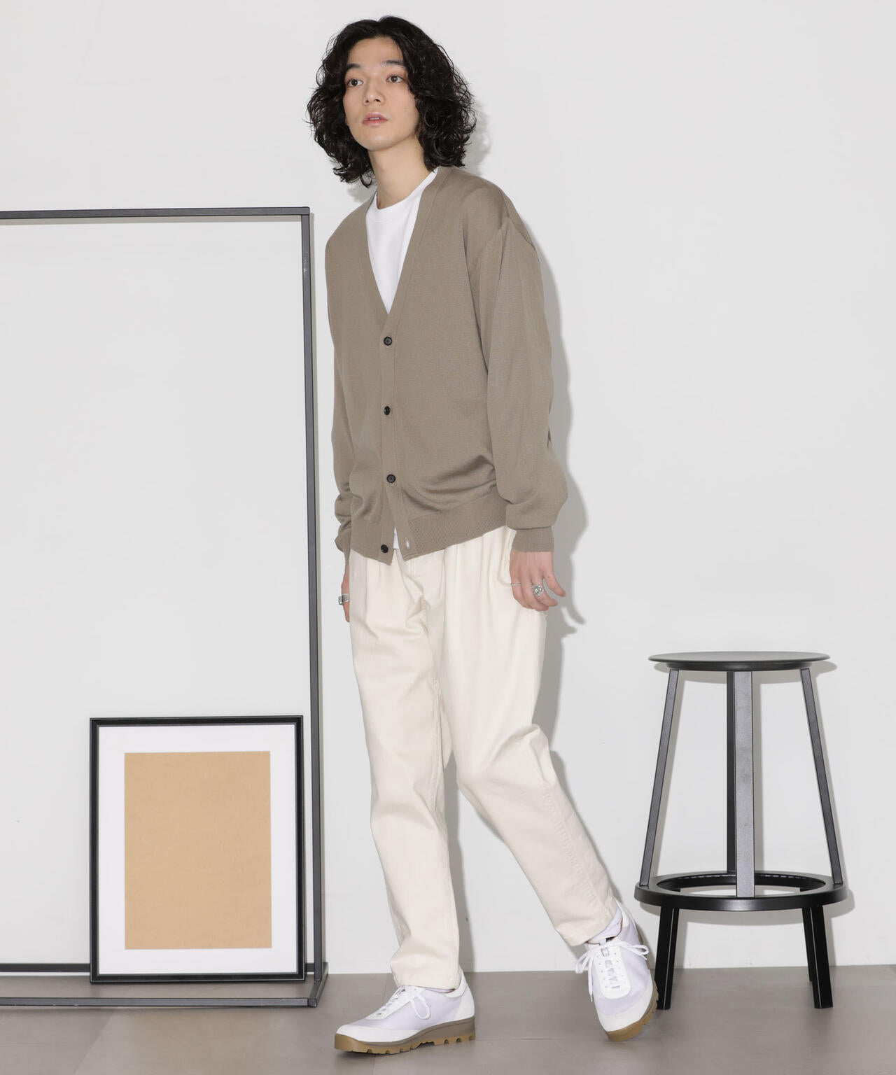 「タフニット」Vネックカーディガン