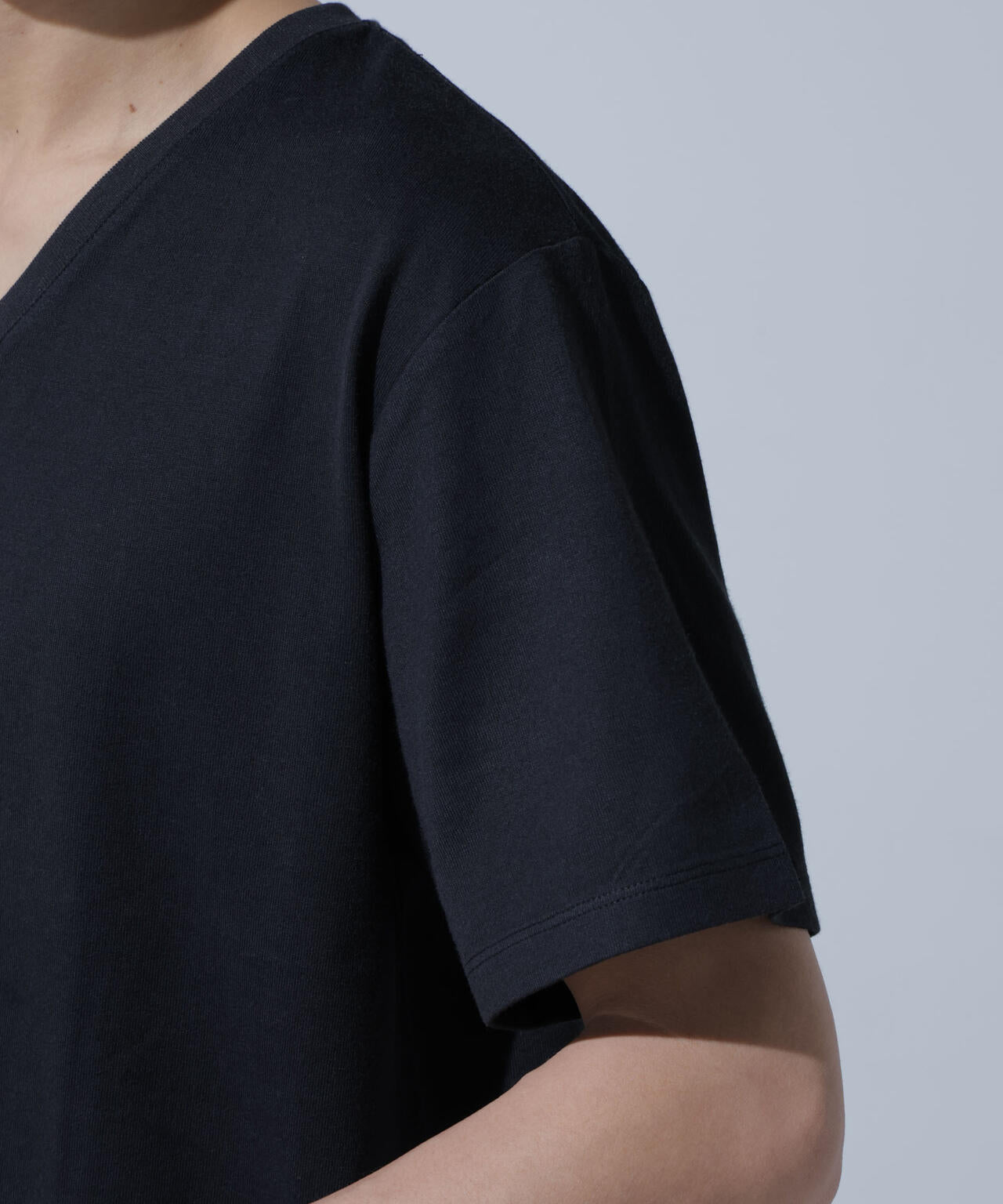 Anti Soaked(R)  汗染み防止 VネックTシャツ