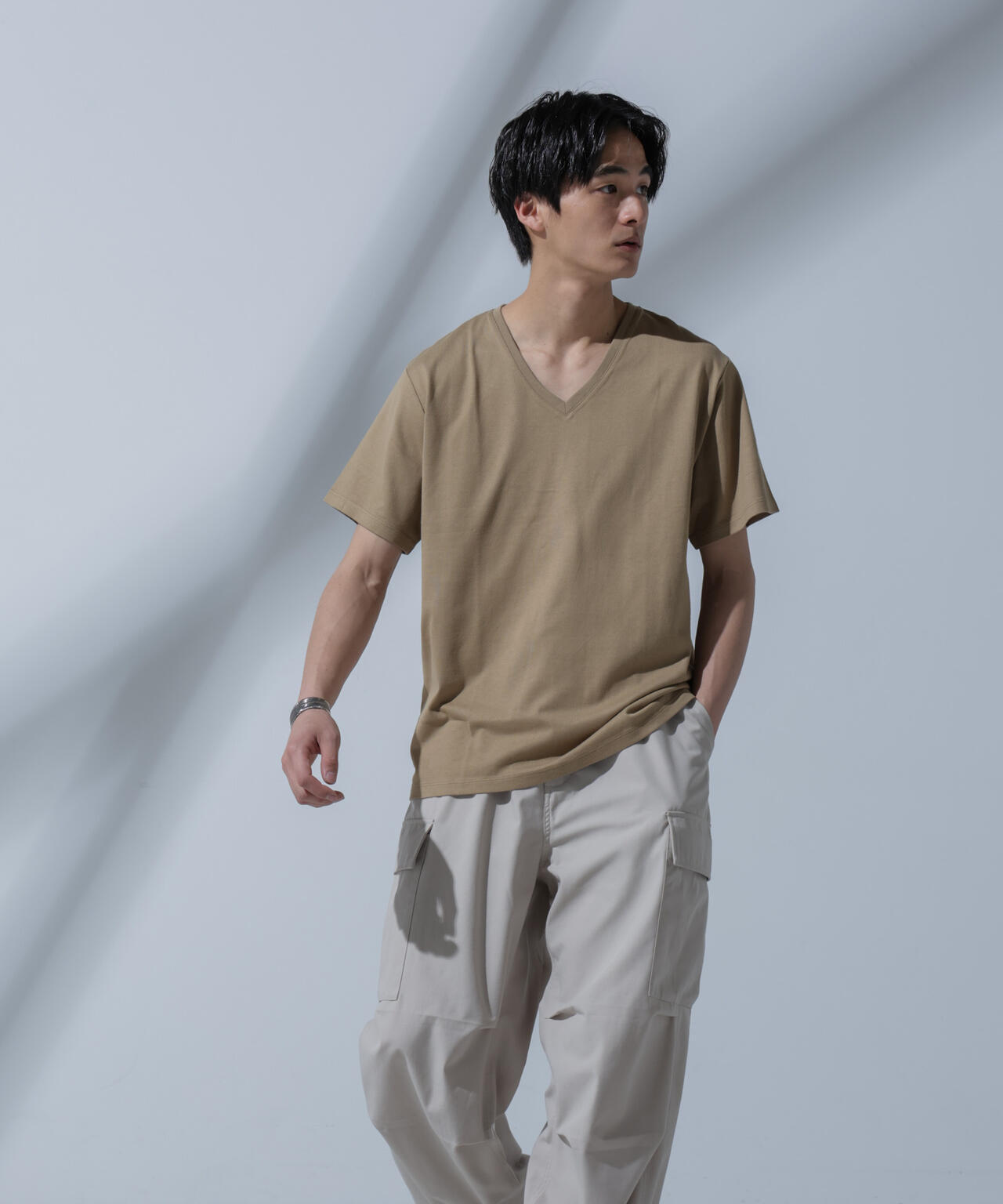 Anti Soaked(R)  汗染み防止 VネックTシャツ