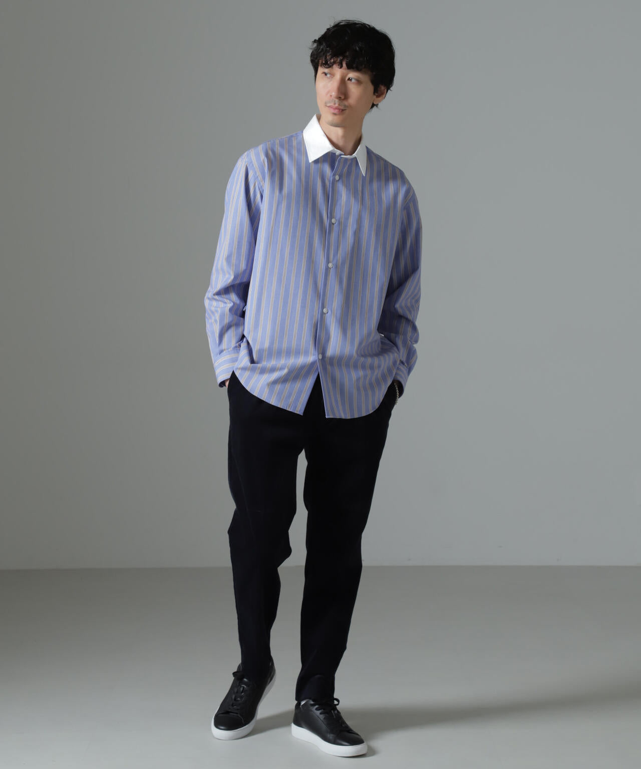 セミワイドストライプクレリックシャツ
