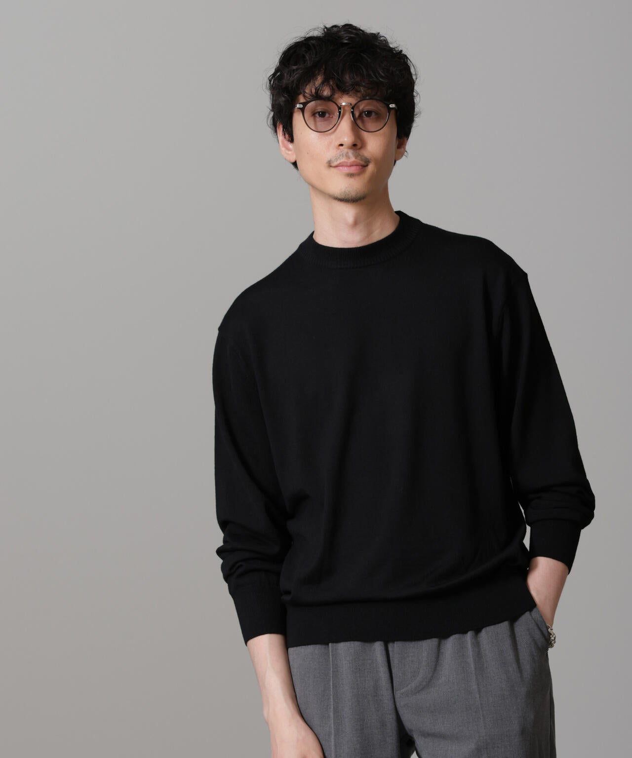 「毛玉レスニット」 ファインゲージクルーネック