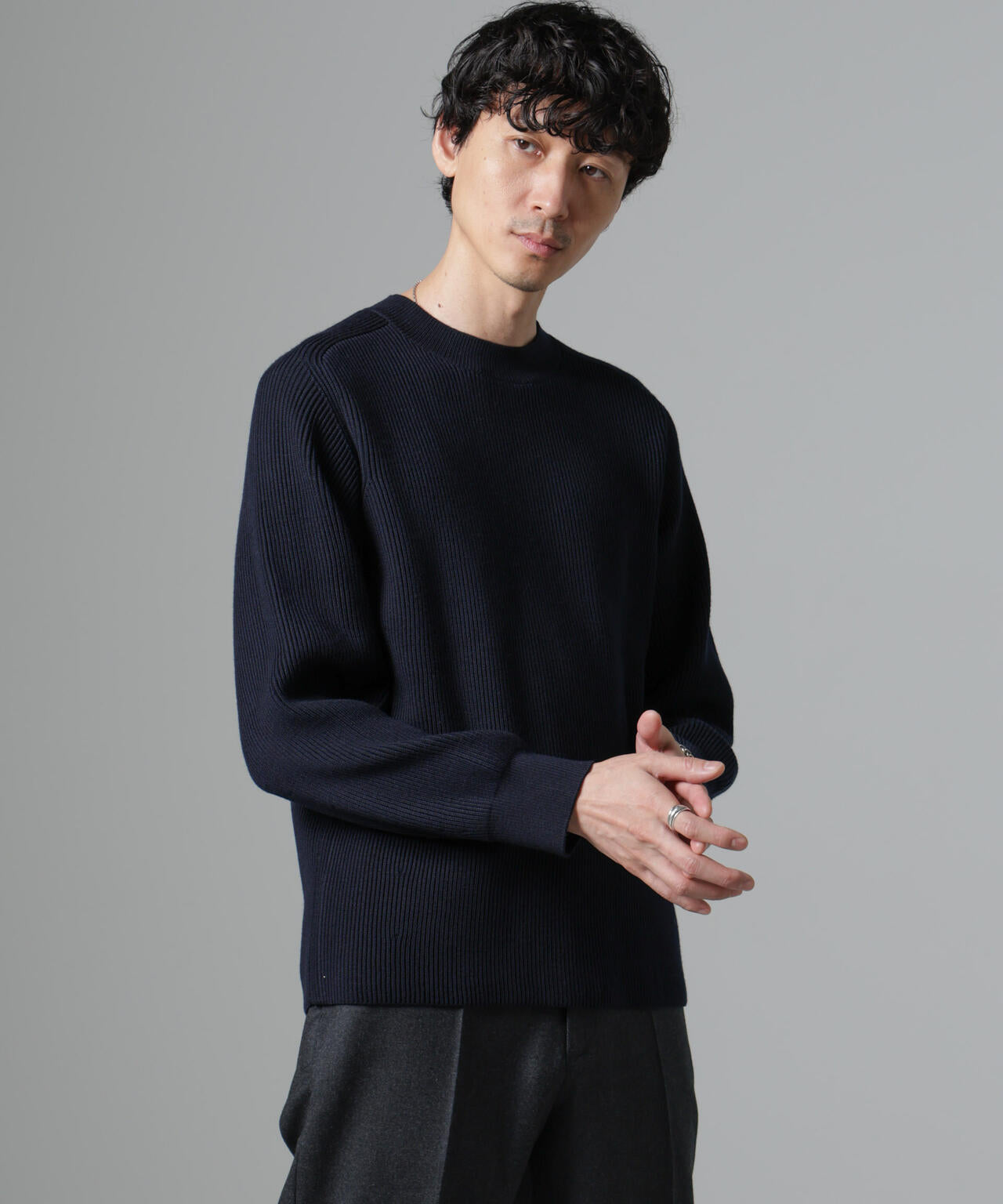 両畦スポンディッシュクルーネックセーター