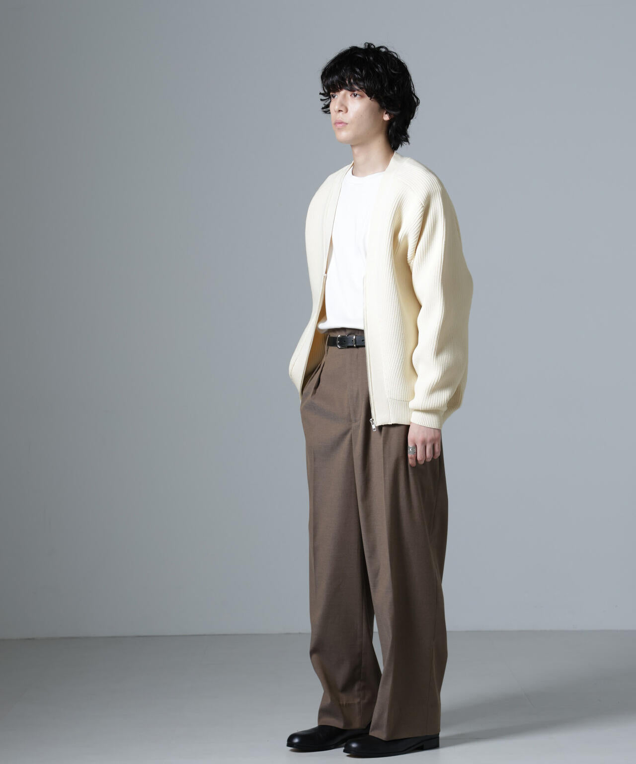 スポンディッシュZIPカーディガン