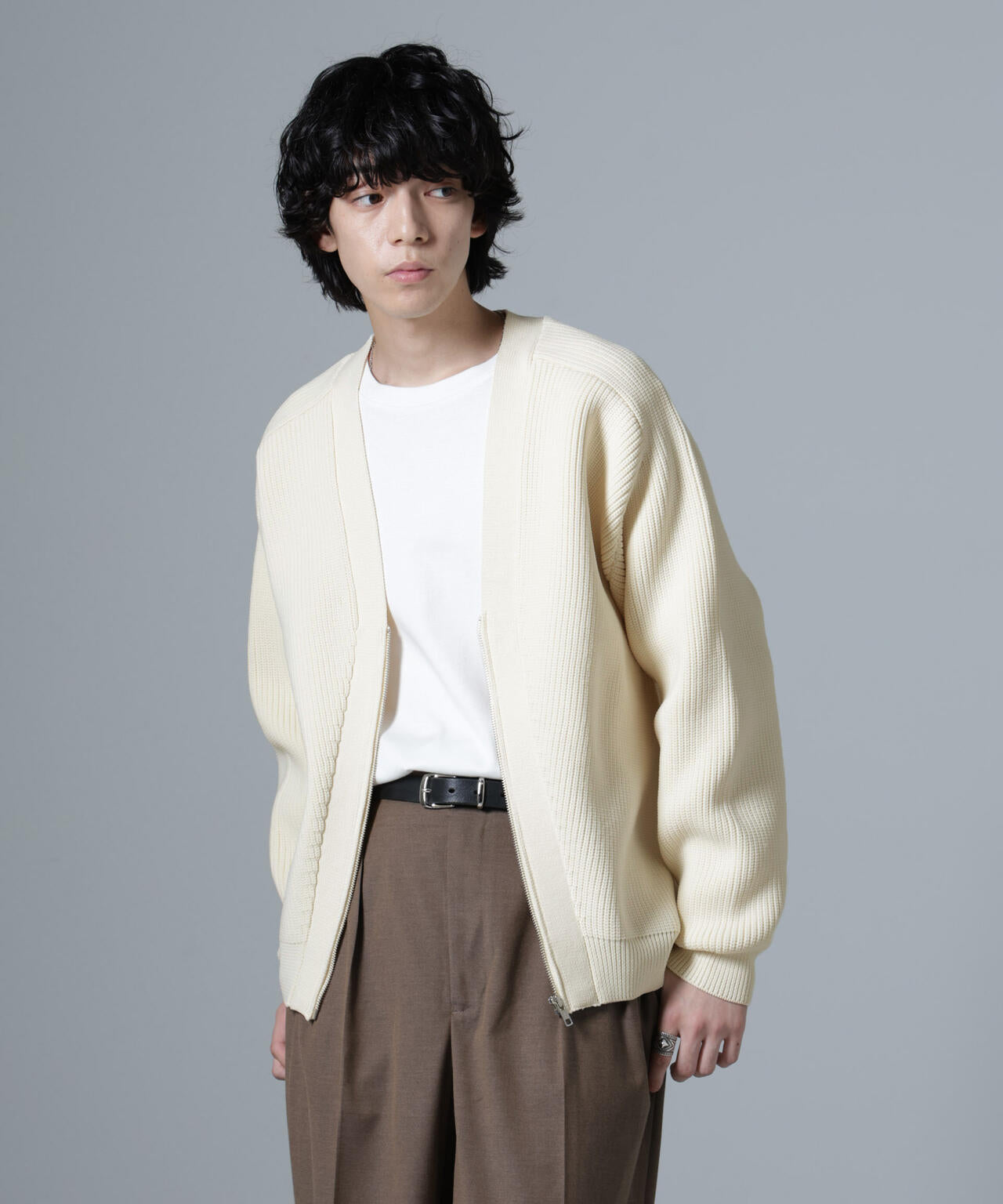 スポンディッシュZIPカーディガン