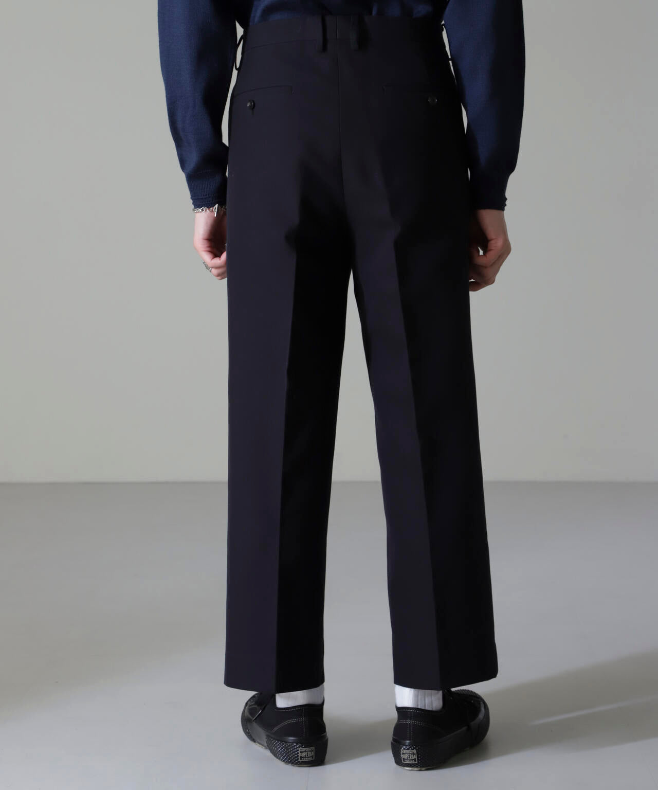 コットンダブルクロステーパークロップドパンツ