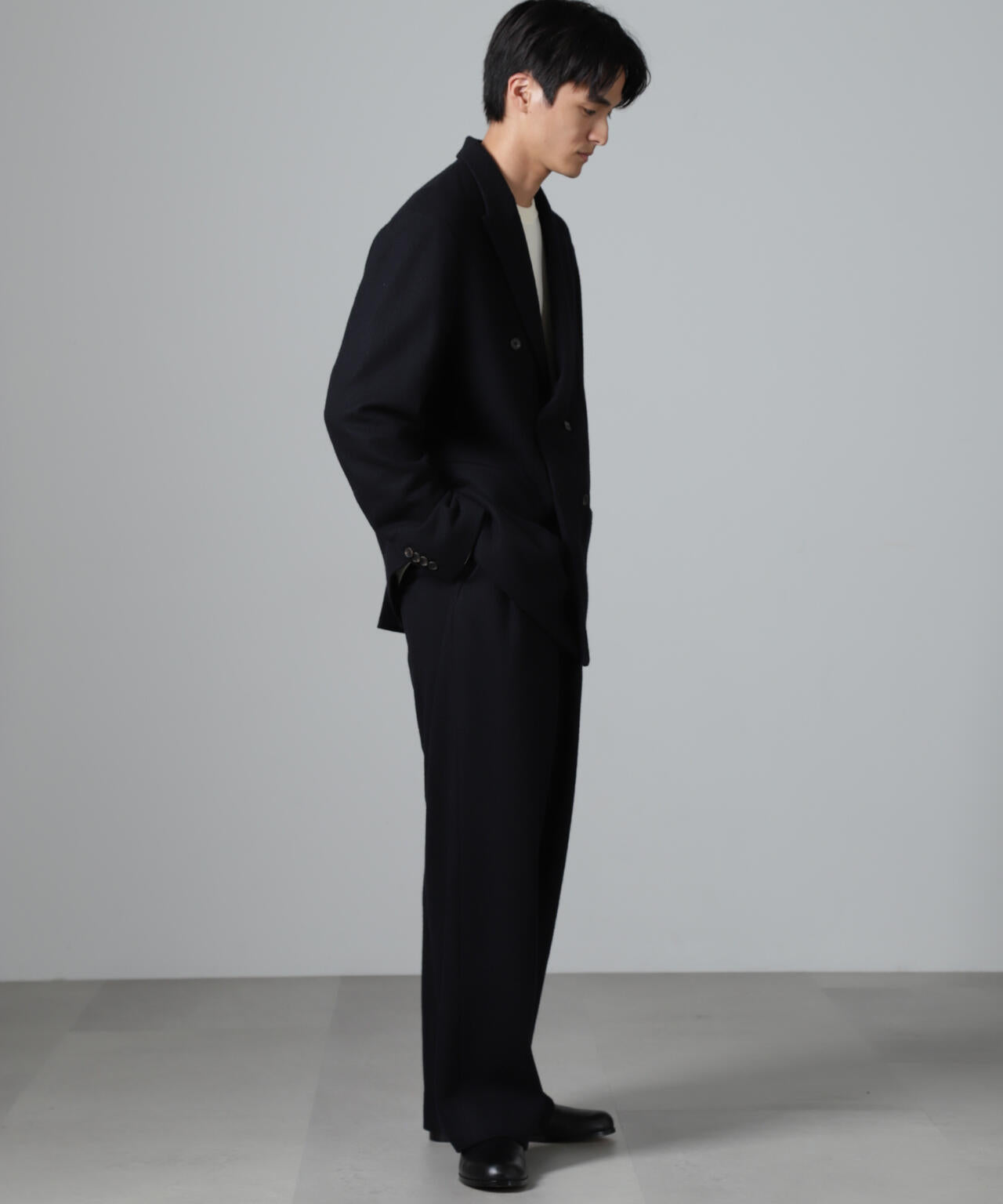 「100%ウール」2タックワイドパンツ
