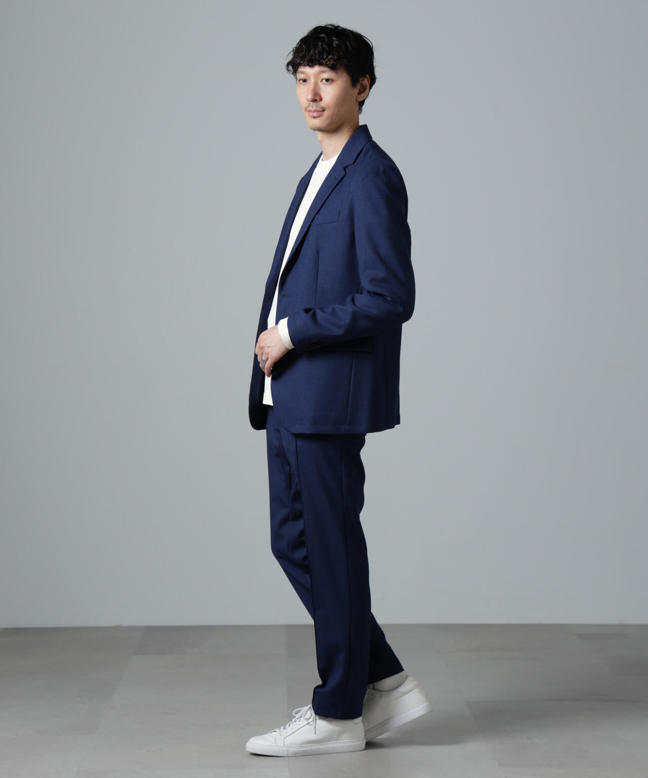 ｢N TROUSERS PREMIUM｣RENURウール混洗えるサキソニーパンツ(セットアップ可)