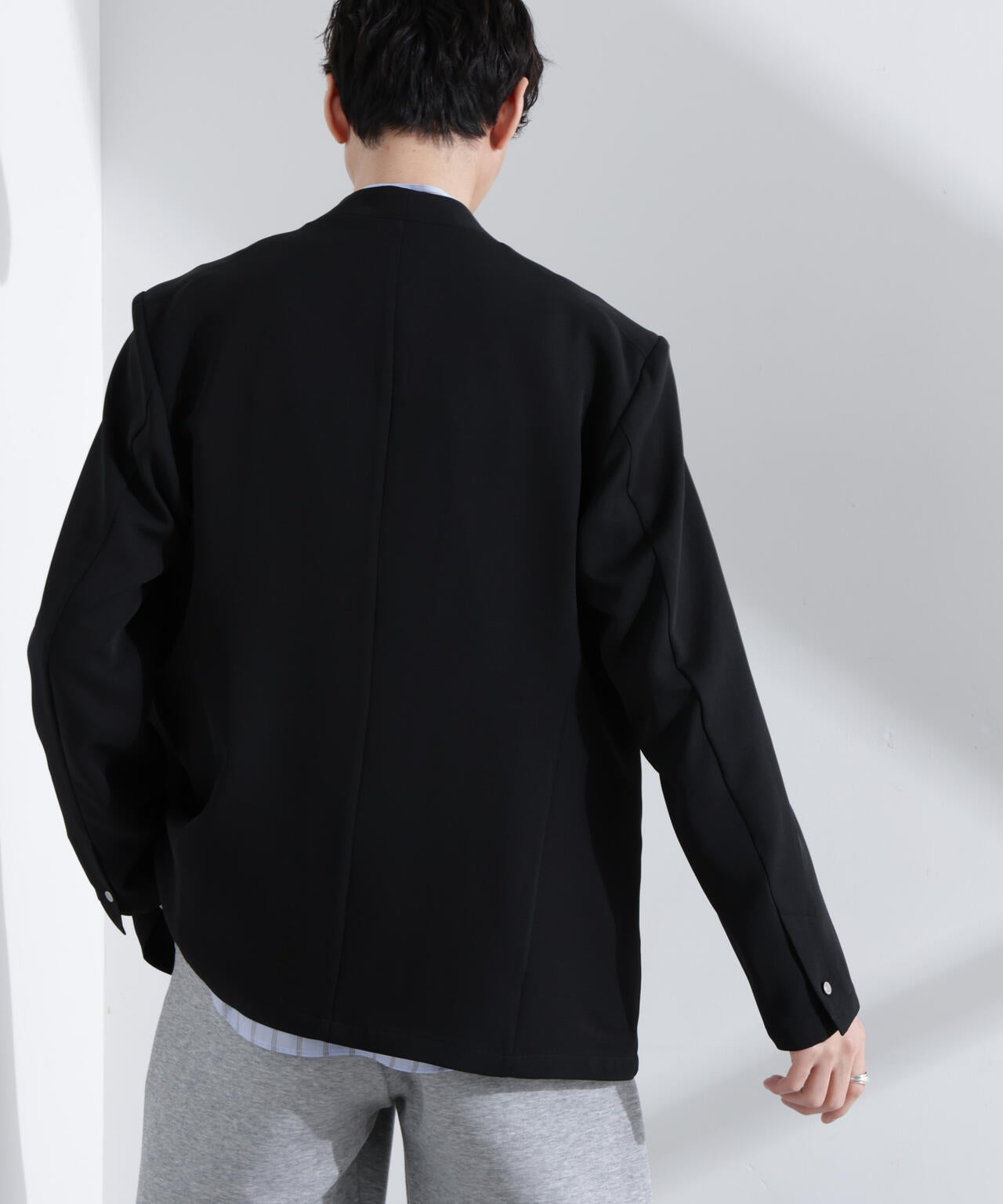 Epoche ノーカラージャケット