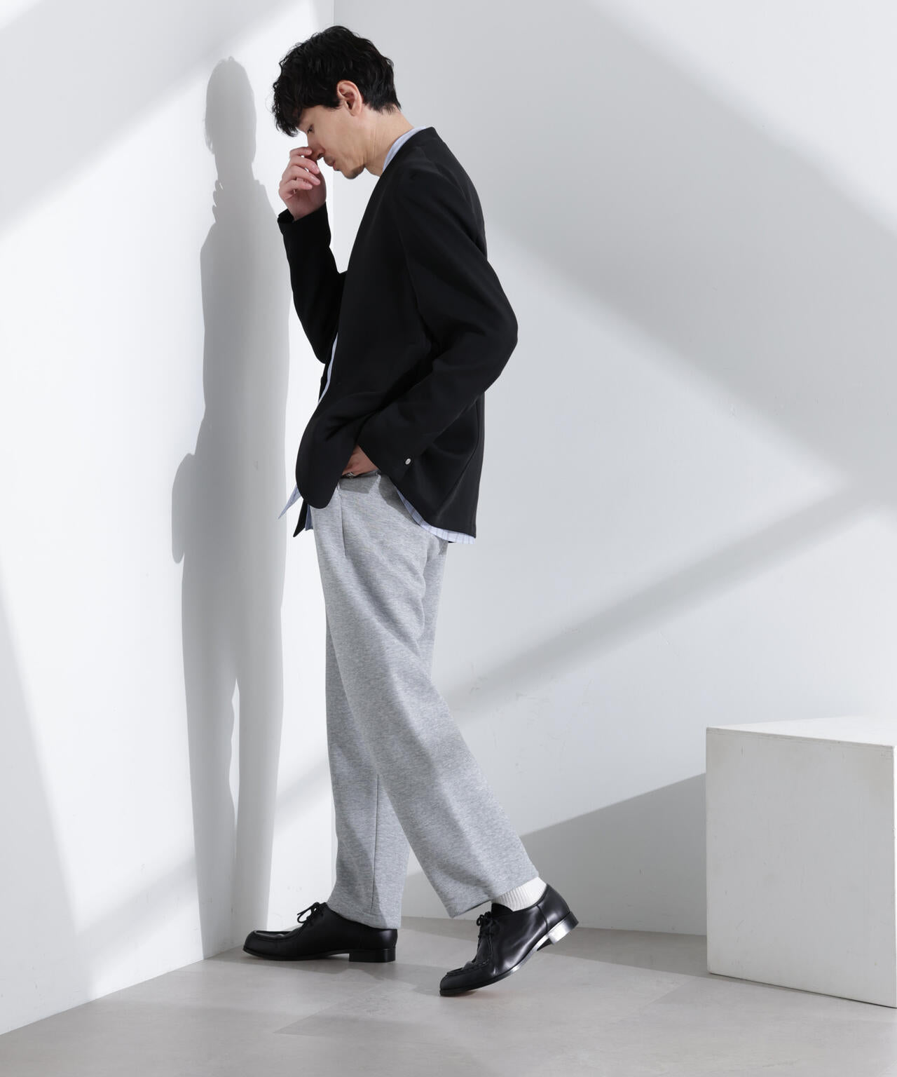 Epoche ノーカラージャケット