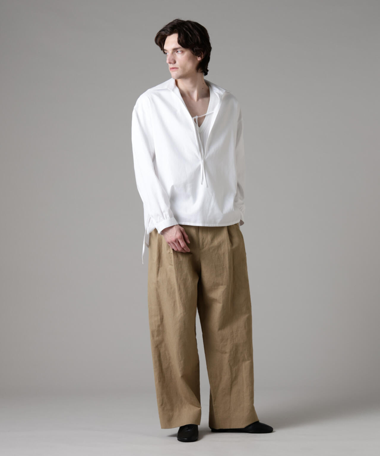 「ASSEMBLANC」ダブルクロススキッパーシャツ