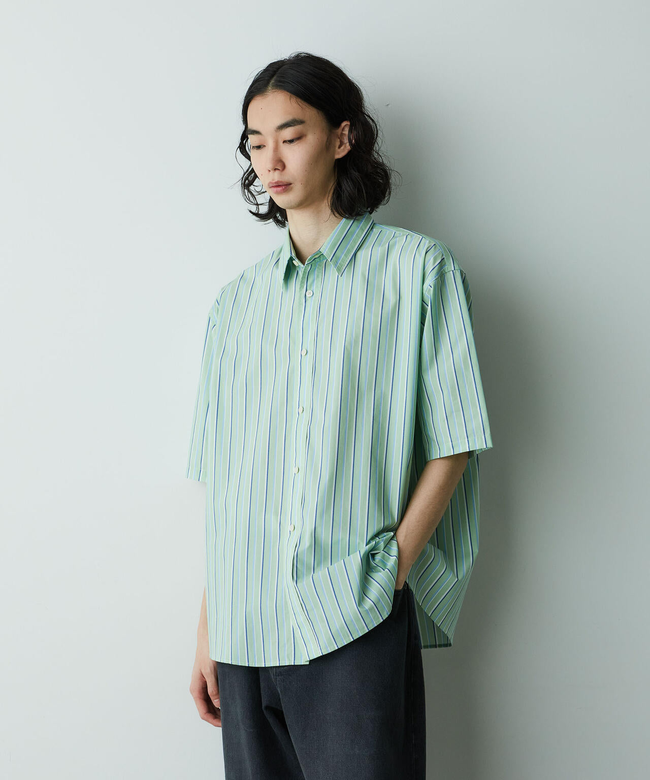 「HOTEL PALACE」オテルパラス レギュラーカラールーズシルエット 半袖シャツ