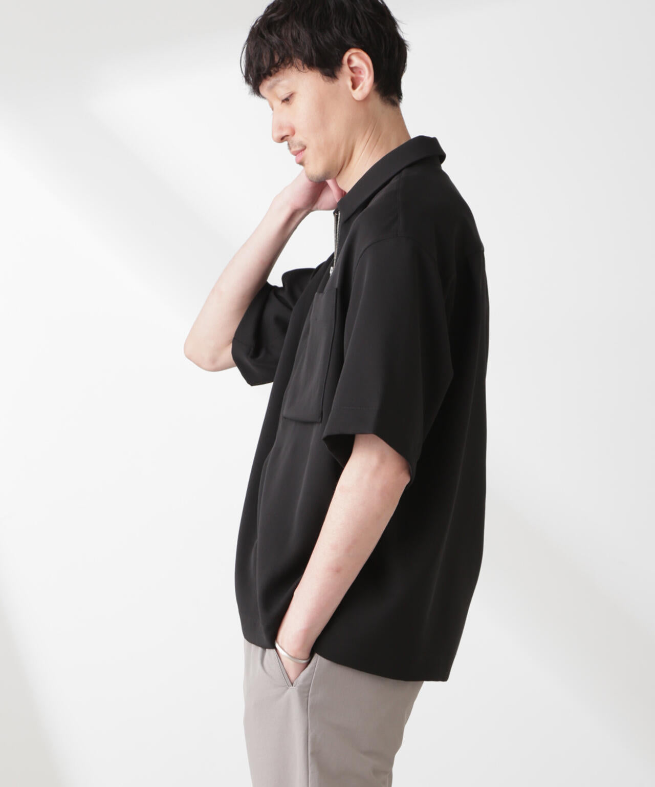 Epoche ハーフZIPシャツ