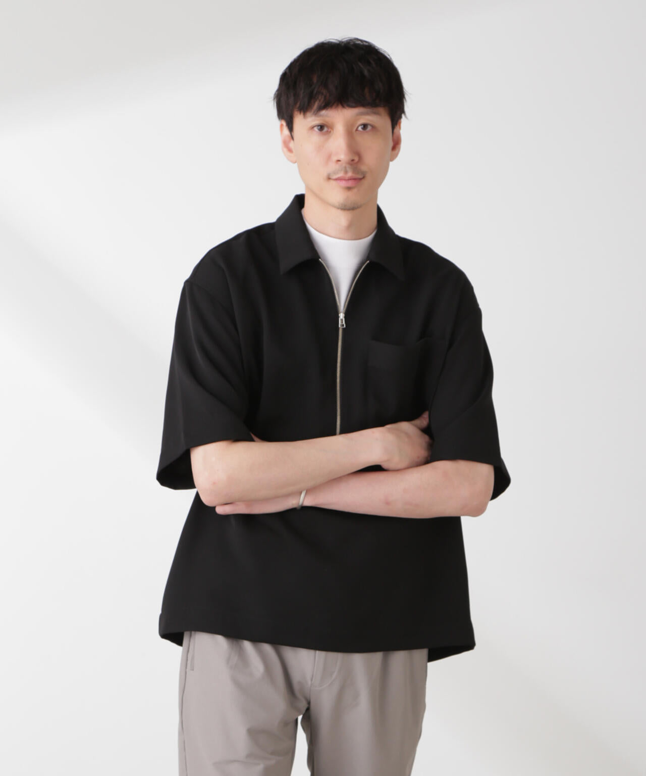 Epoche ハーフZIPシャツ