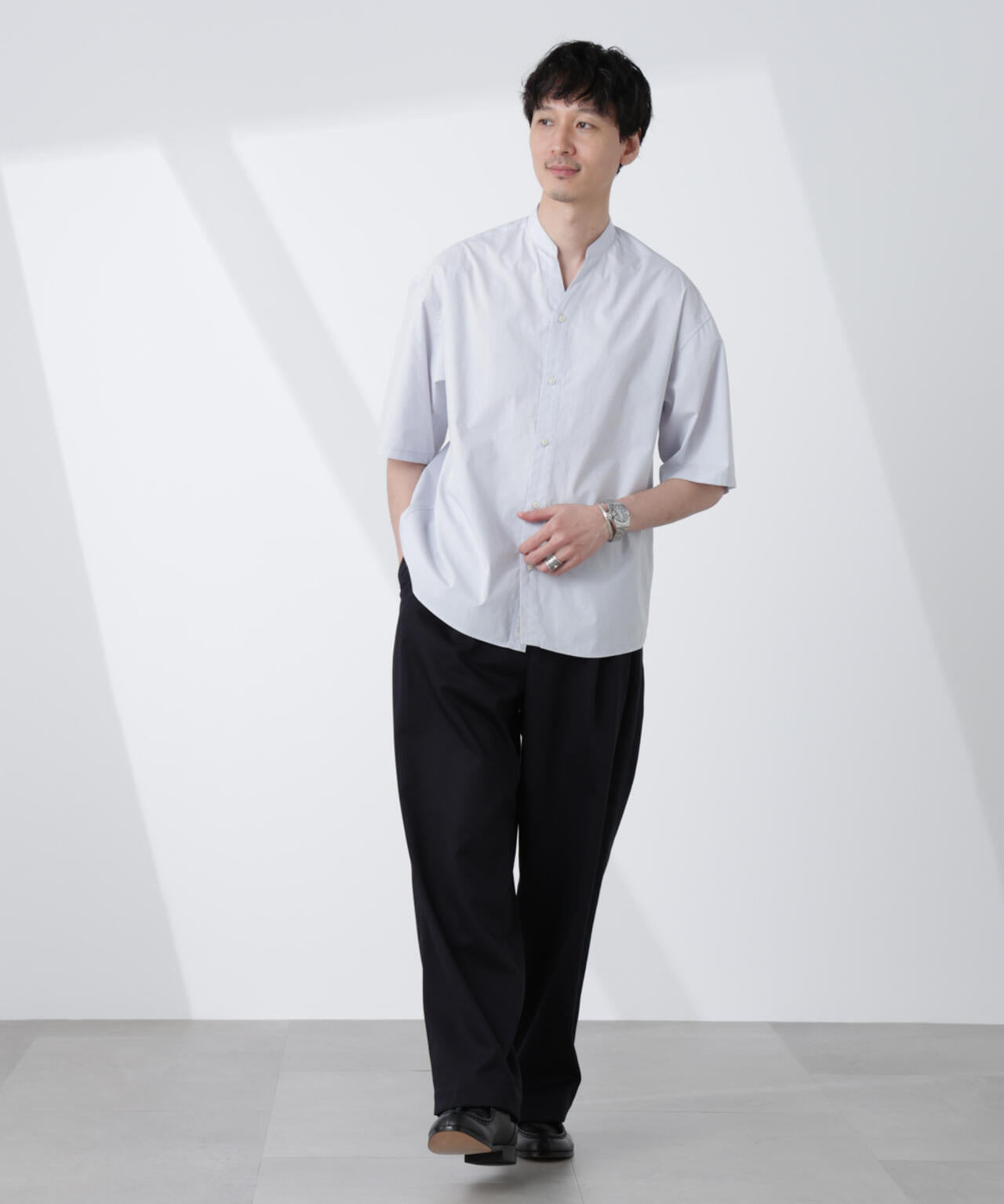 「大人のワイドシャツ」バンドカラー 半袖