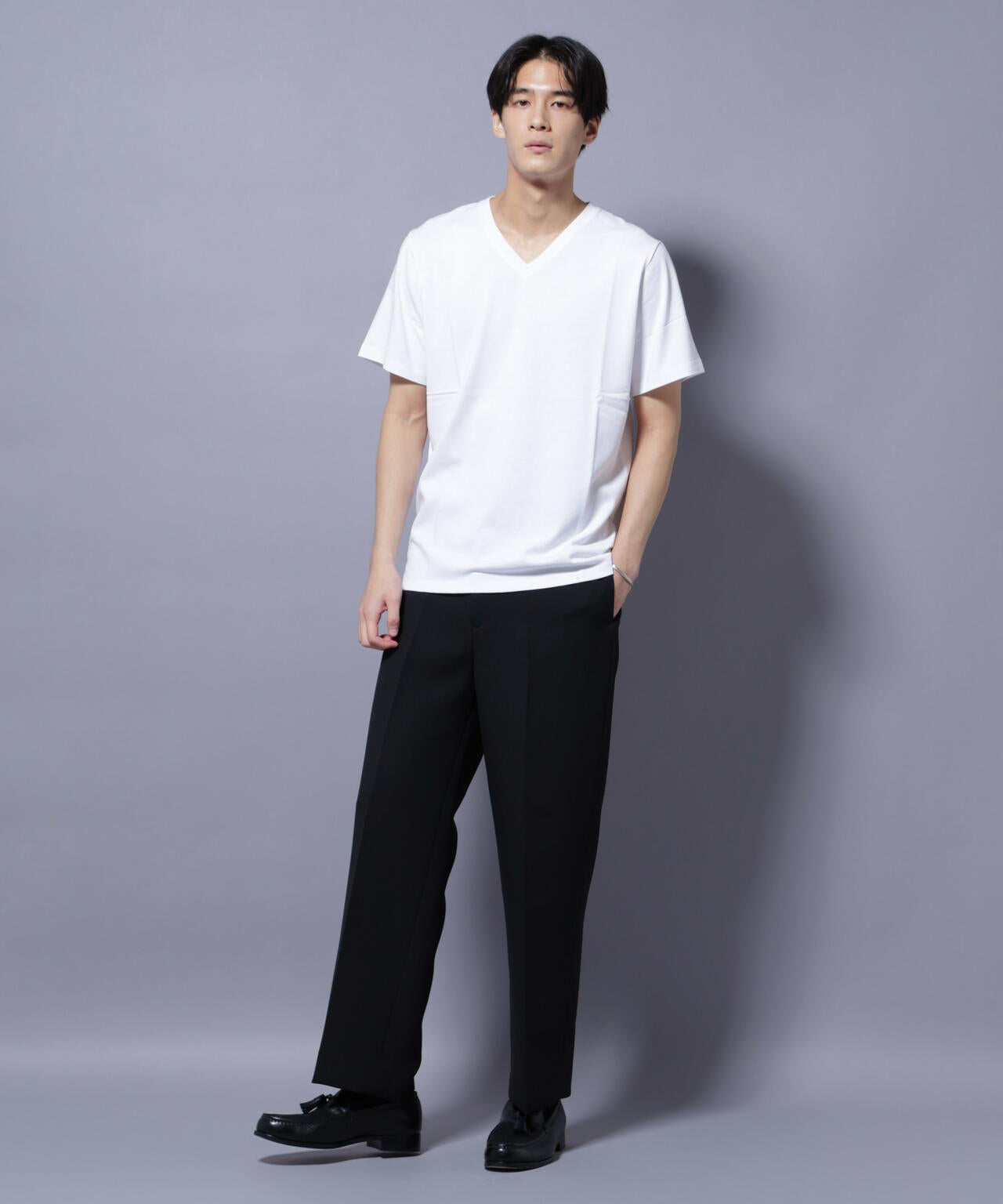 WEB限定/Anti Soaked(R) 汗染み防止 Vネック レギュラーシルエットTシャツ
