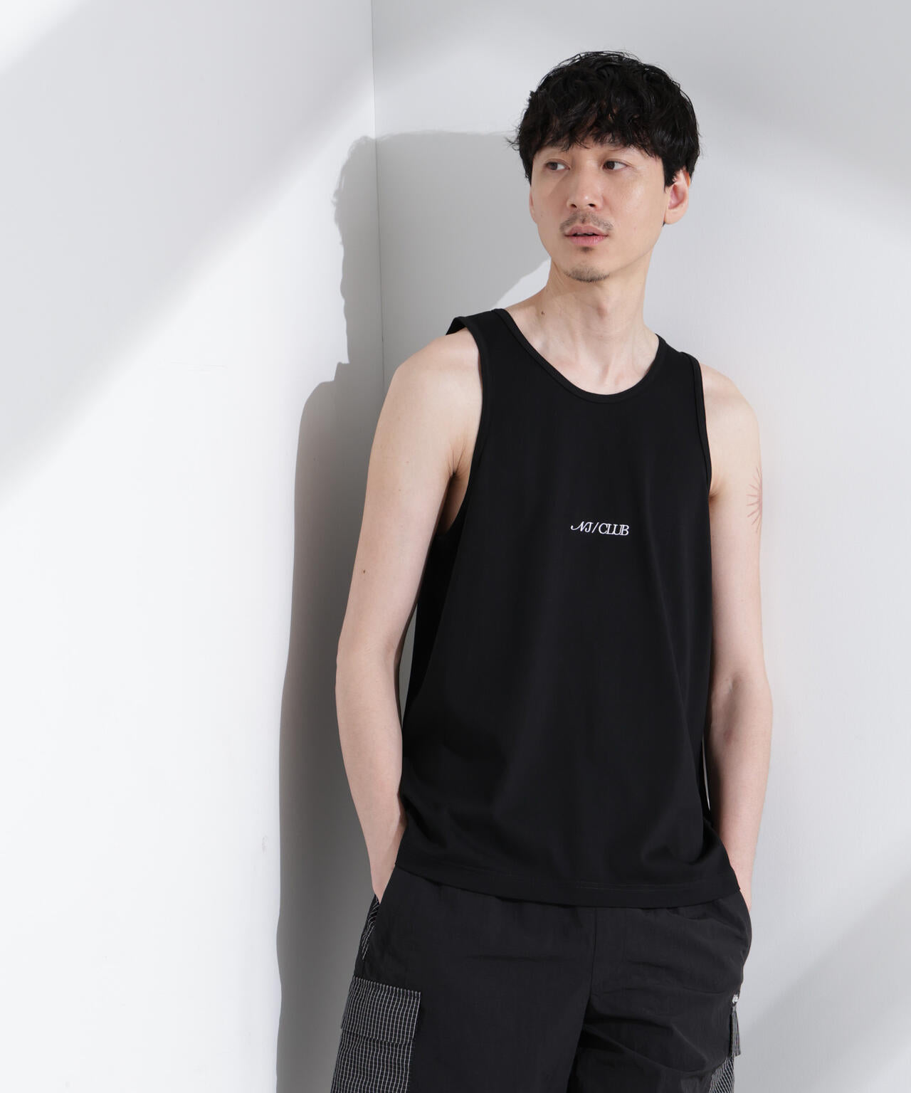 「NJ/CLUB」 ユーティリティ タンクトップ