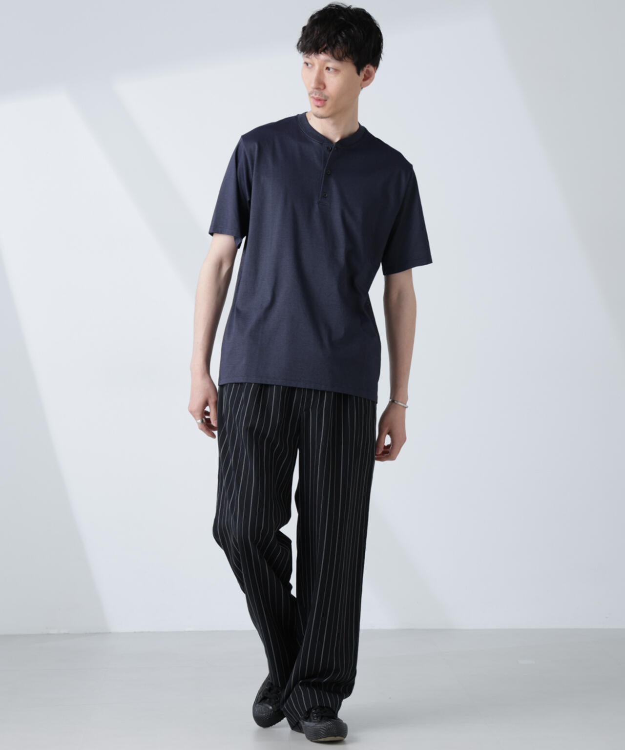 ソラーロライトストレッチヘンリーネックTシャツ（セットアップ可）