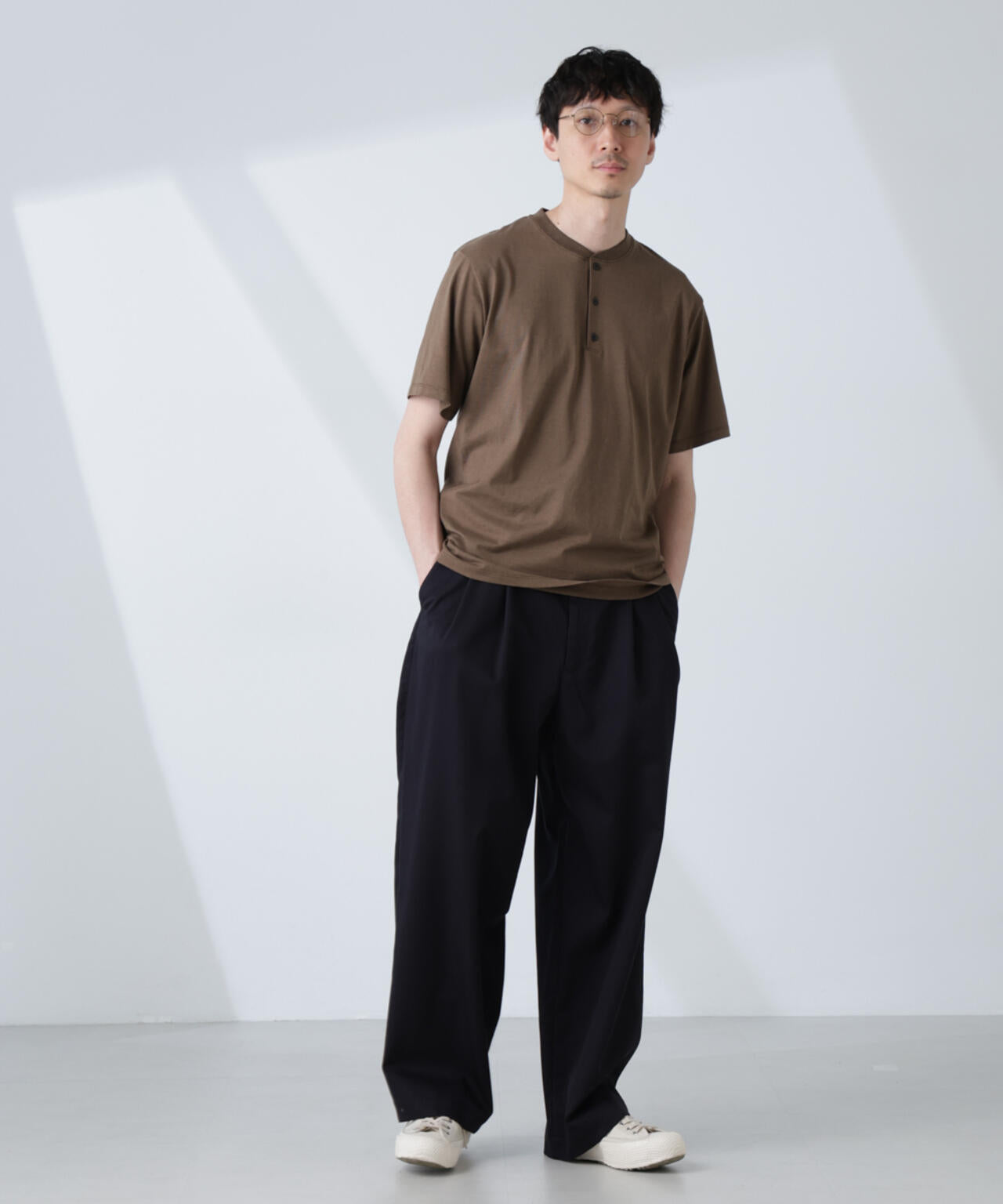 ソラーロライトストレッチヘンリーネックTシャツ（セットアップ可）