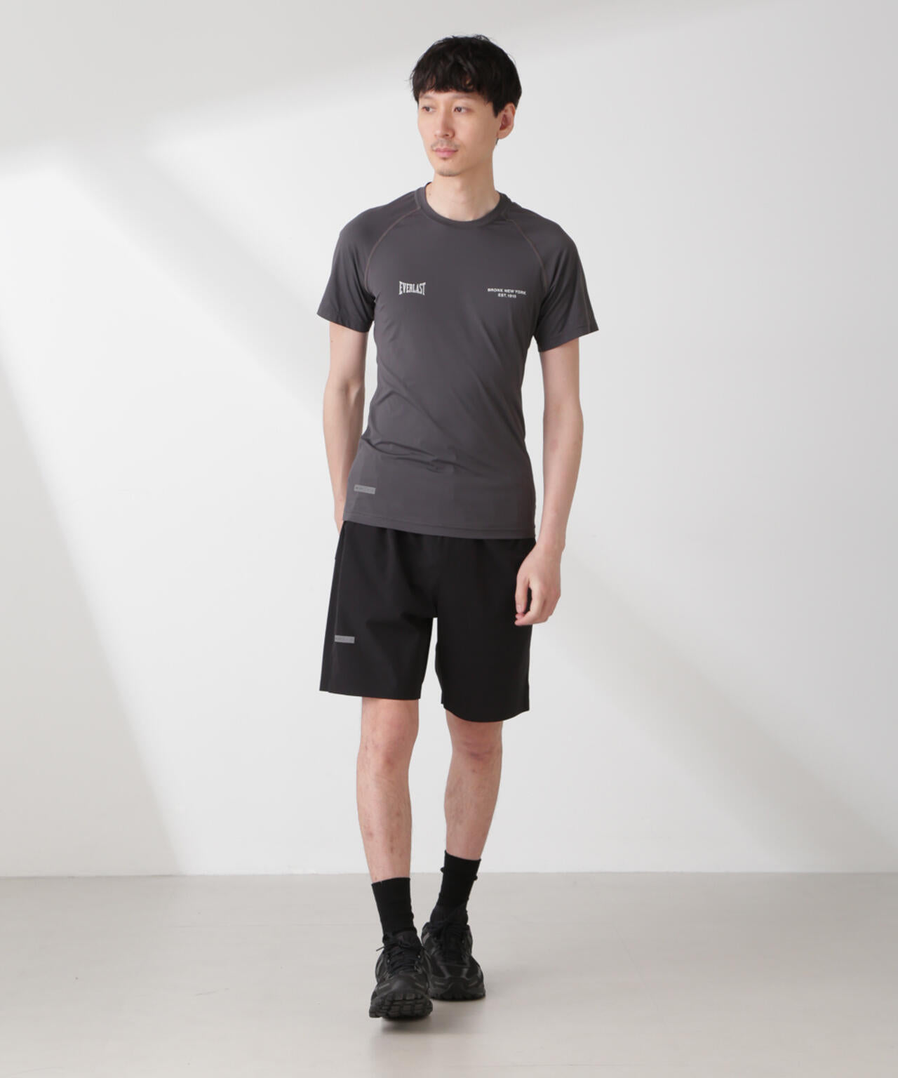 ｢EVERLAST｣ ジャストフィット GYM Tシャツ
