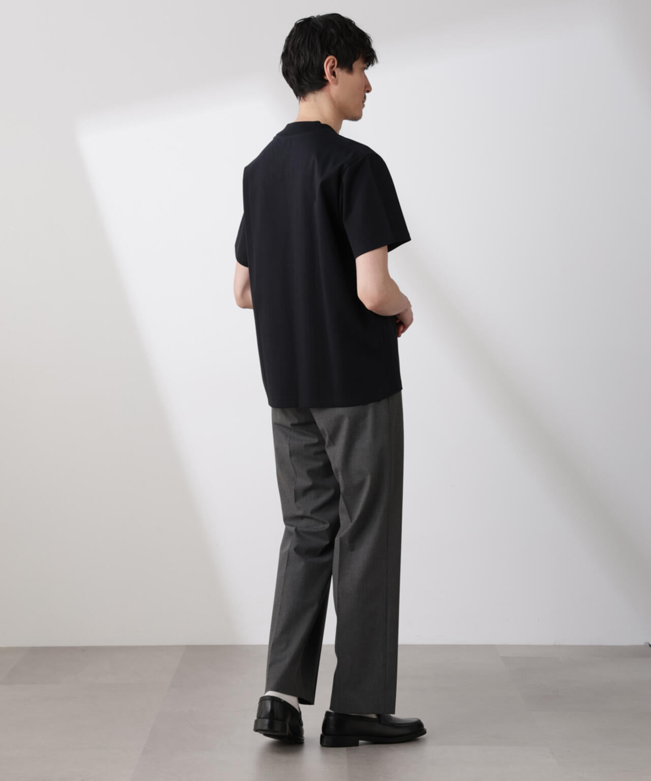 ｢N TROUSERS BASIC｣トロピカルストレッチストレートパンツ（セットアップ可）