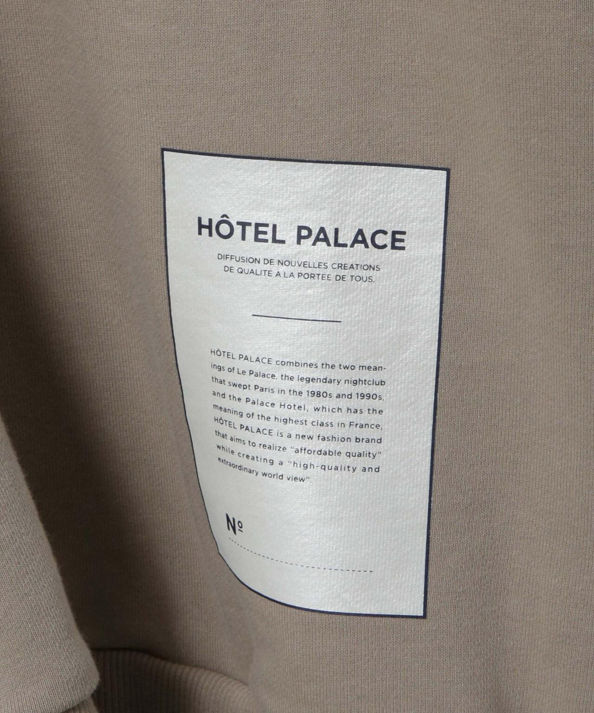 ｢HOTEL PALACE｣ スキッパーロゴスウェット