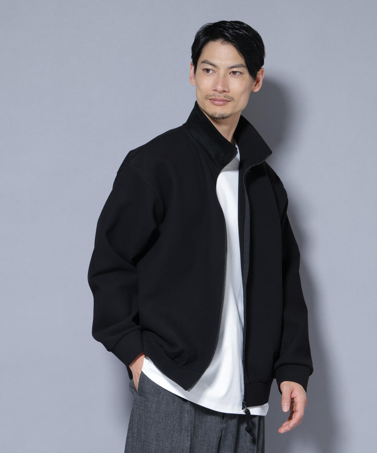 スーパーストレッチブラッシュドポンチブルゾン