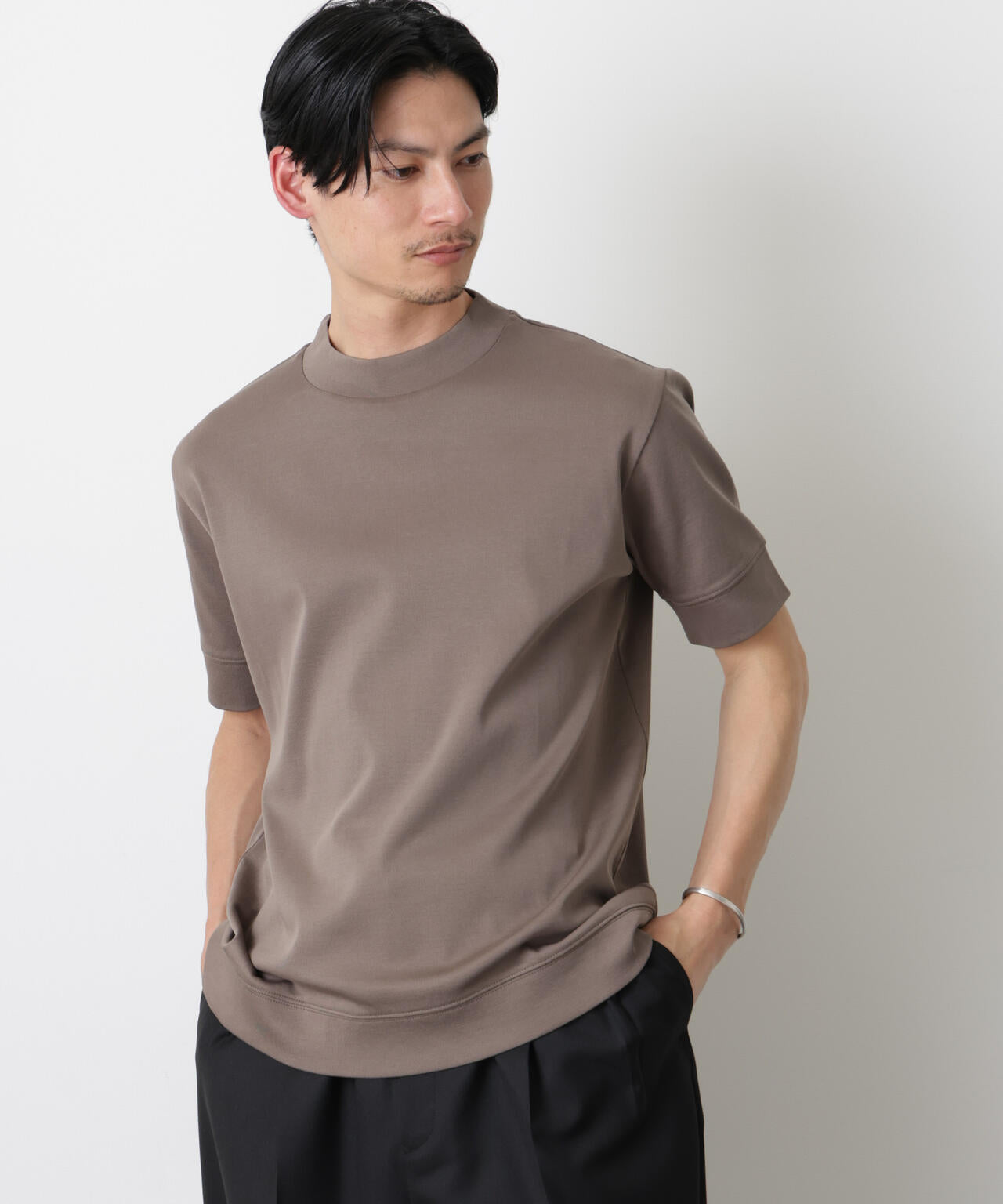 「FORMAL JERSEY」モックネックカットソー半袖