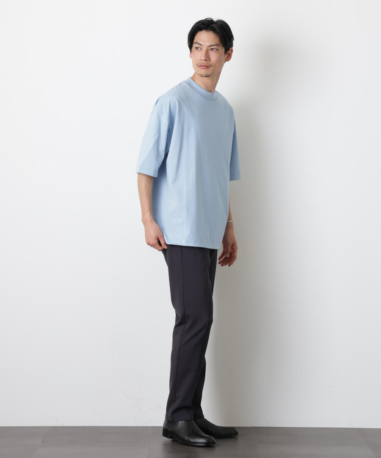 ソラーロワイドモックネックTシャツ