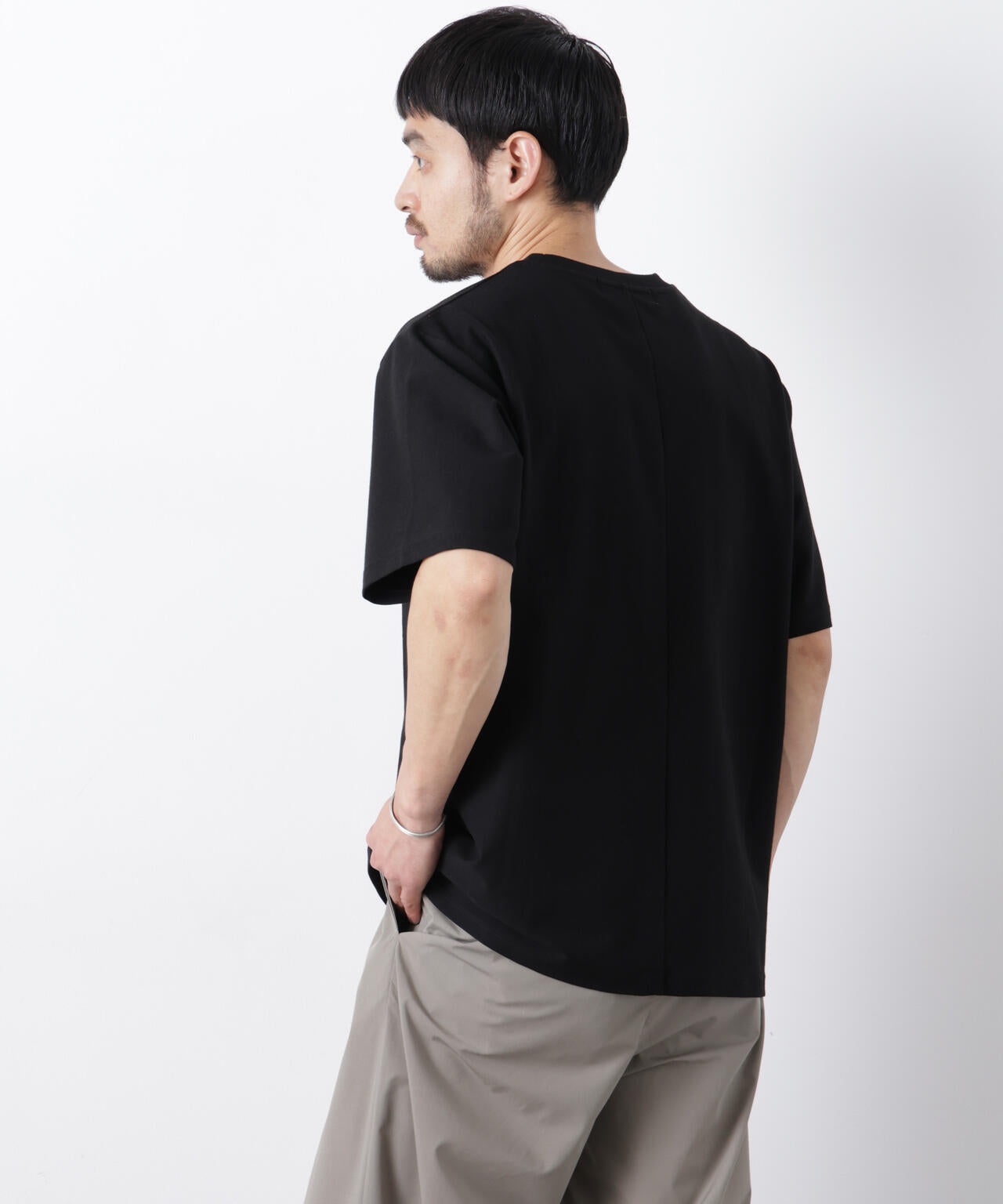 「Meaningful Continuity」coveross(R) ツイル調 冷感プレーティング天竺 ポケットTシャツ