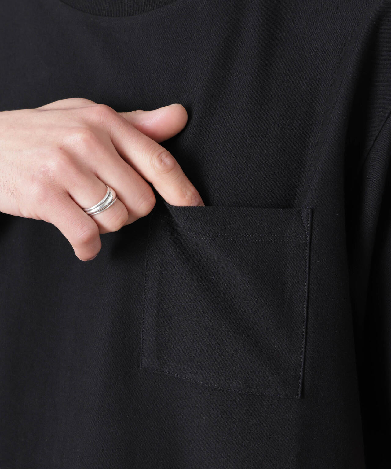 「Meaningful Continuity」coveross(R) ツイル調 冷感プレーティング天竺 ポケットTシャツ